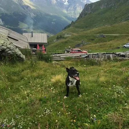 Le Grand Paradis - Away From The Summer Heat - Les Collons *